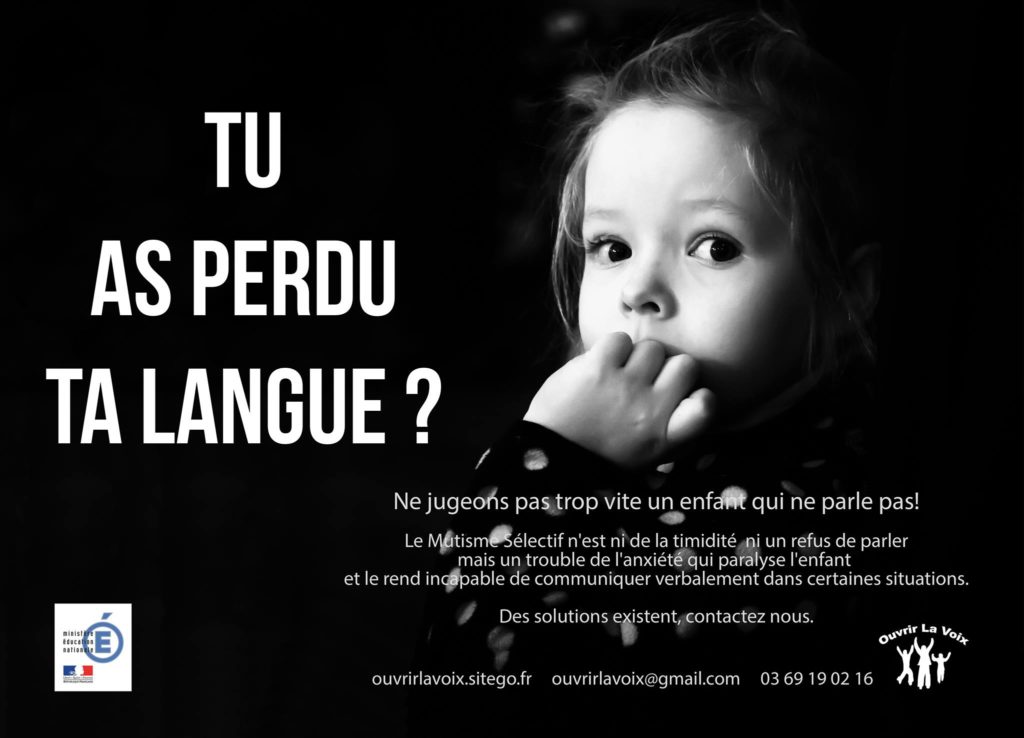 Oui Ma Petite Fille Est Trans Affiche Affiche petite fille - Ouvrir La Voix